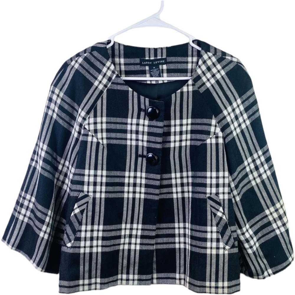 LARRY LEVINE swing blazer SIZE 8 career casual black and white plaid design.
